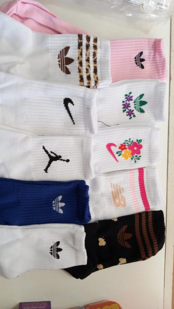 Medias 3/4 personaje  x 1 cod 2866