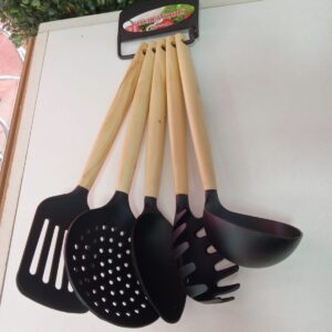 SET UTENSILIOS X5 NEGRO cod